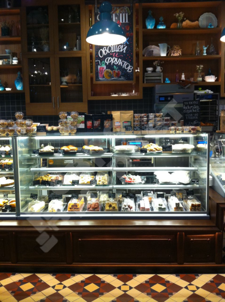 Кондитерская витрина Soul без отделки c воздушными верхними полками 1350