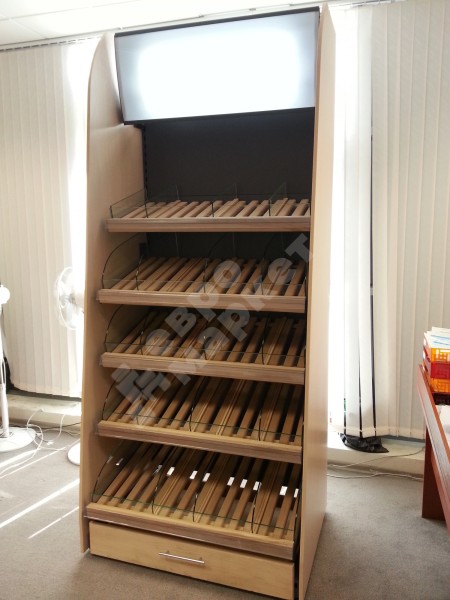 Стеллаж для хлеба и булок с фризом и подсветкой