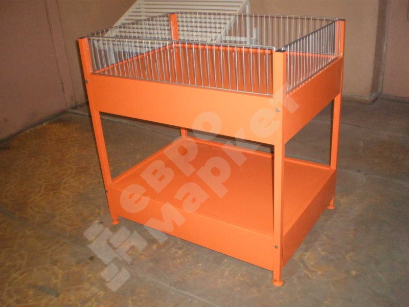 Стол для распродаж