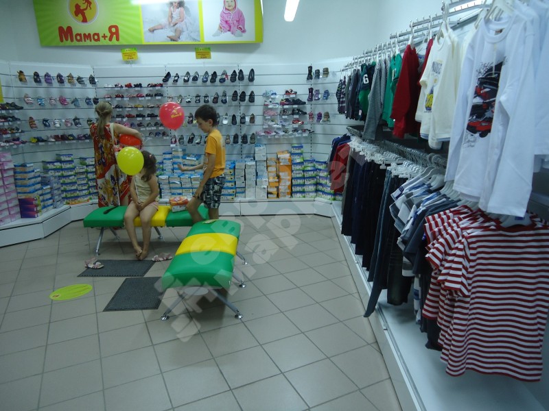 Стеллаж торговый с эконом-панелями