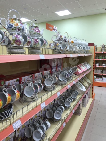 Островной стеллаж низкий