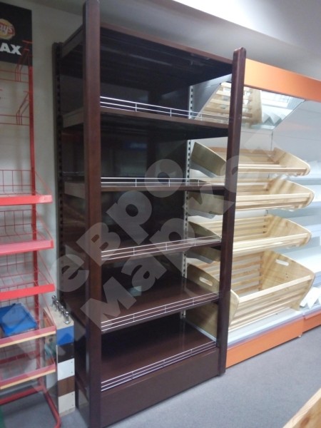 Винный стеллаж пристенный с передней стойкой