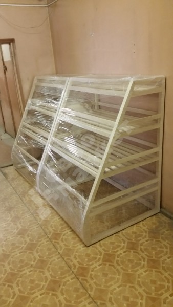 Арт. В011. Стеллаж для хлеба и багетов с тремя прямыми полками и накопителем EM-02.211.000 СБ