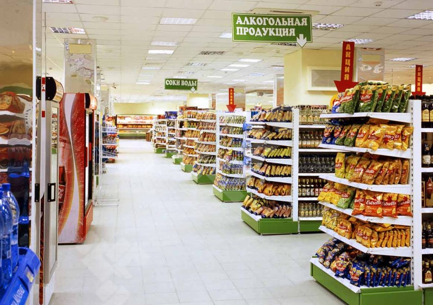 Прямой торговый торцевой стеллаж средний