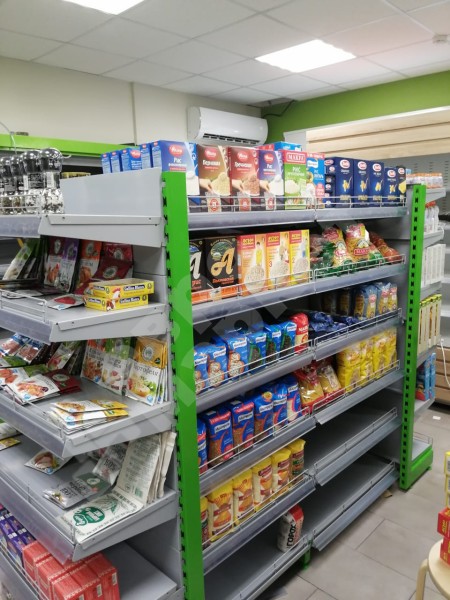 Островной стеллаж средний