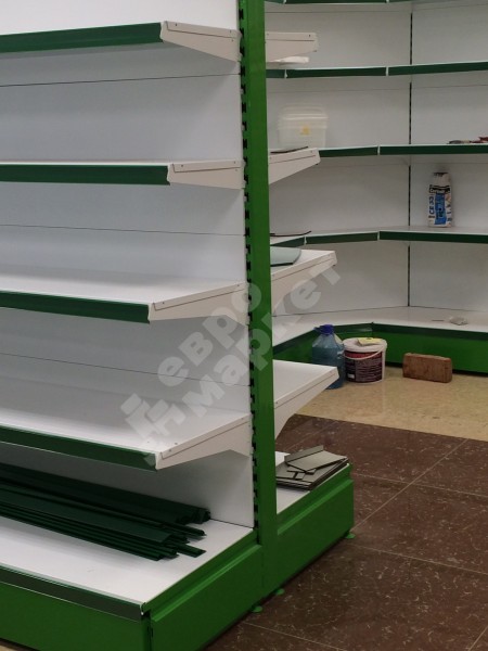 Островной стеллаж средний